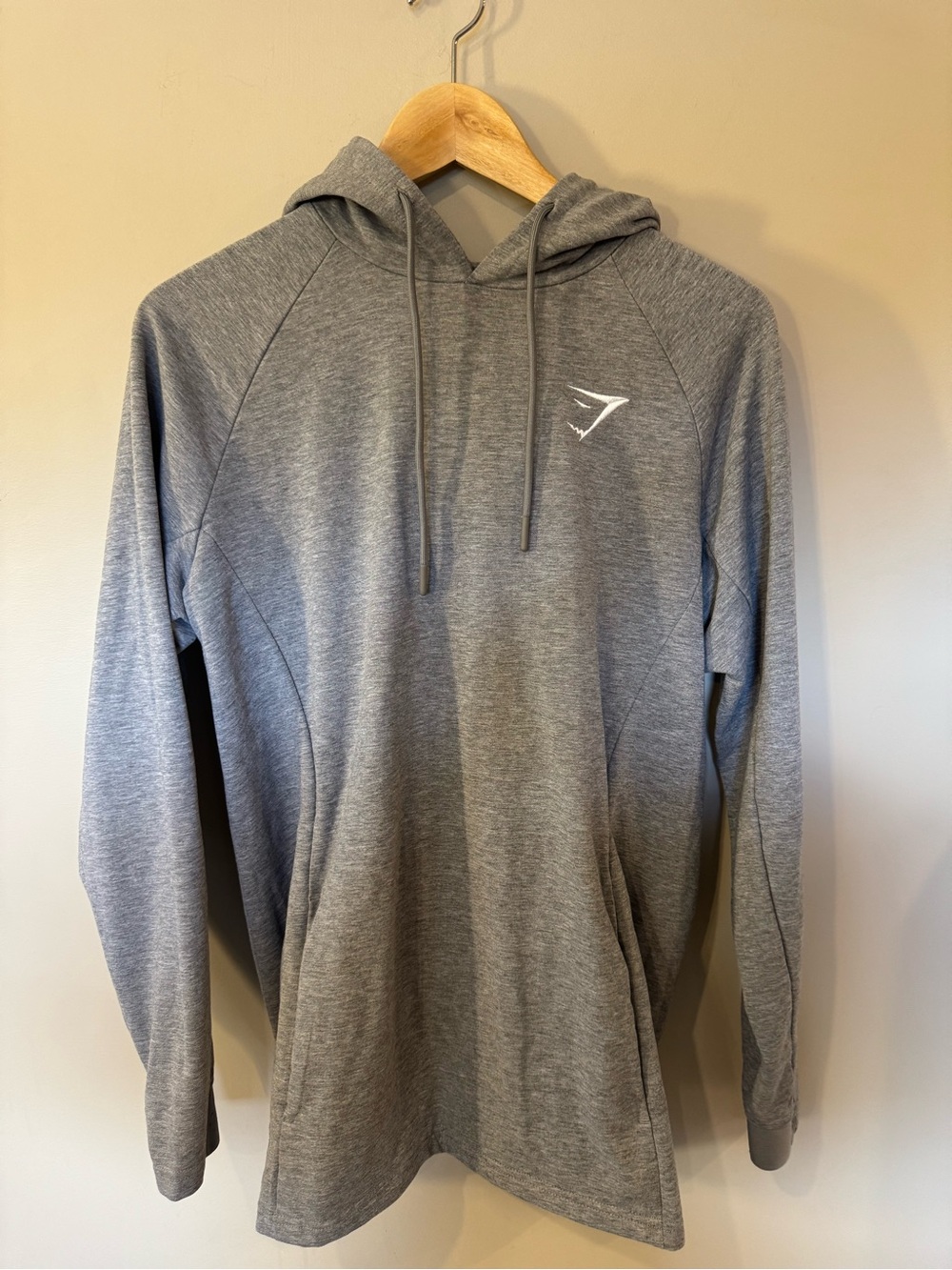 Gymshark Pullover Hoodie Women’s Small Heather Gray Athletic Athleisure Sweater - Picture 4 of 9
